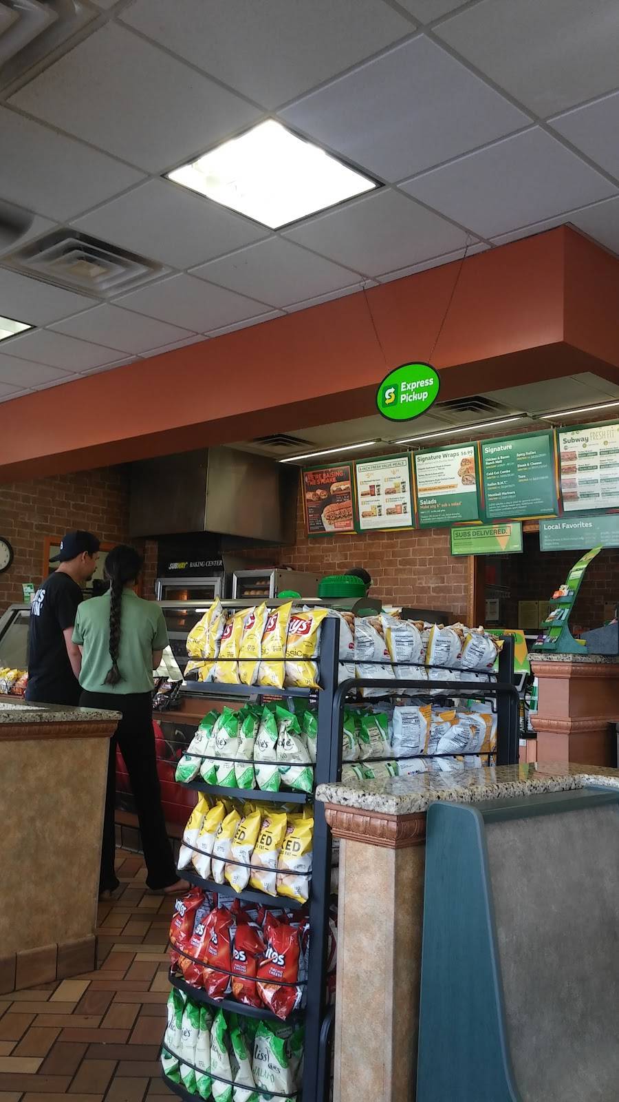 Subway | meal takeaway | 10924 E Colonial Dr, Orlando, FL 32817, USA | 4072817540 OR +1 407-281-7540