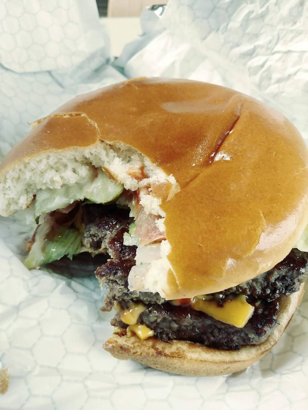 Wendys | restaurant | 2100 88th St, North Bergen, NJ 07047, USA | 2016620851 OR +1 201-662-0851