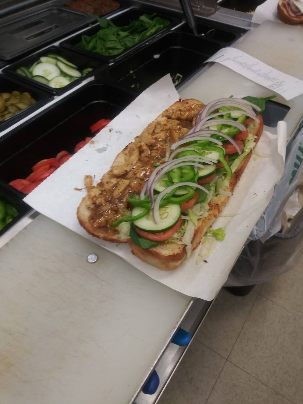 Subway Restaurants | restaurant | 112 Daniel Webster Hwy, Nashua, NH 03060, USA | 6038911466 OR +1 603-891-1466