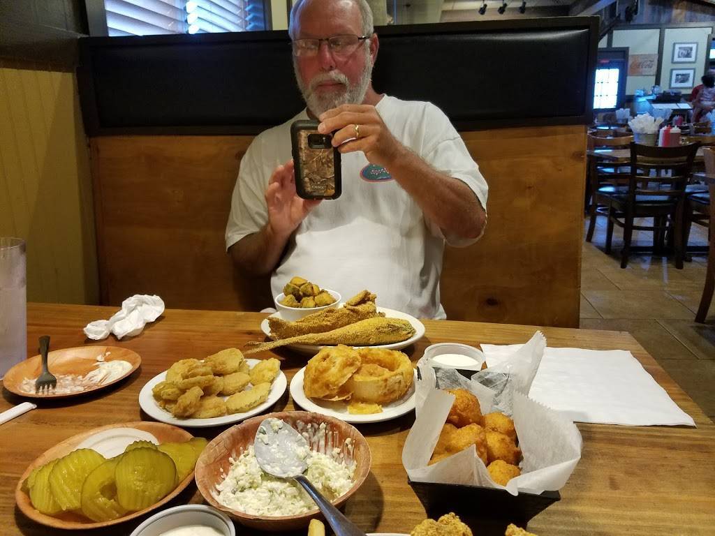 Ezells Catfish of Phenix City, AL | restaurant | 3546 US-280, Phenix City, AL 36867, USA | 3344802004 OR +1 334-480-2004