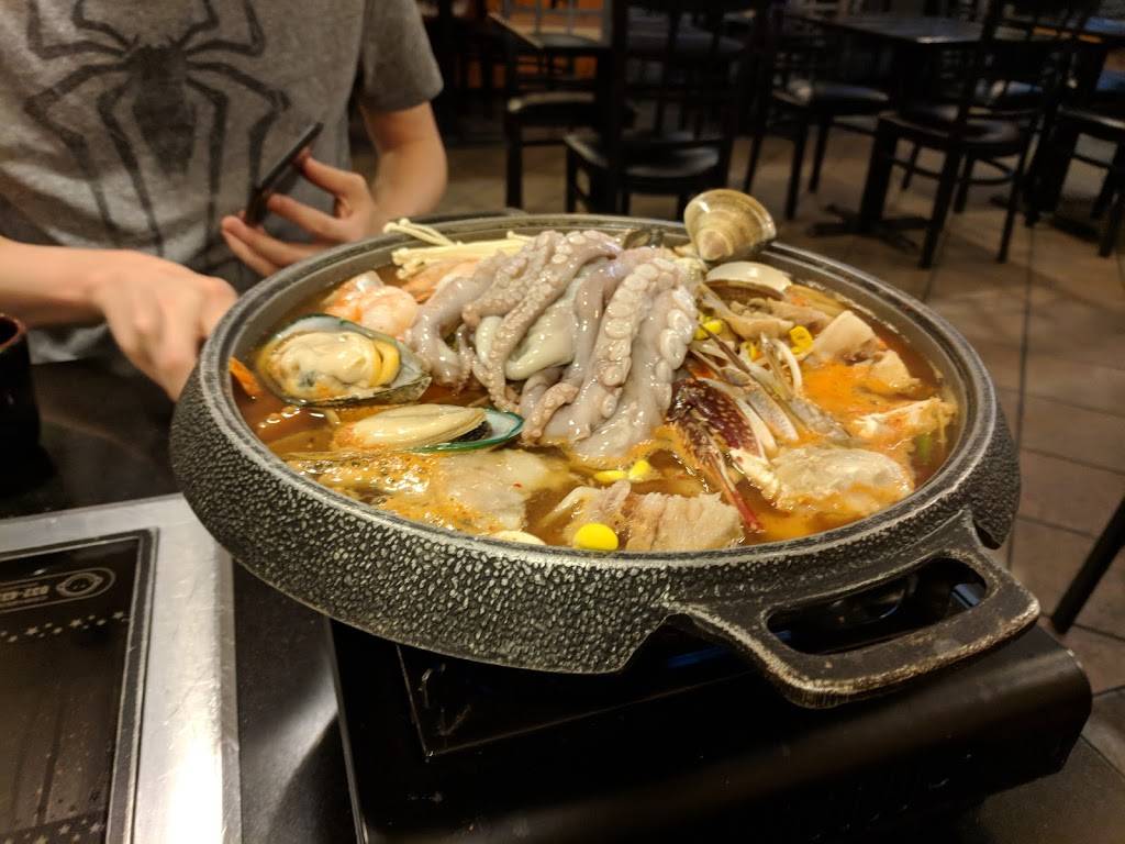 Seoul Hot Pot | restaurant | 2560 152nd Ave NE # N, Redmond, WA 98052, USA | 4258853355 OR +1 425-885-3355