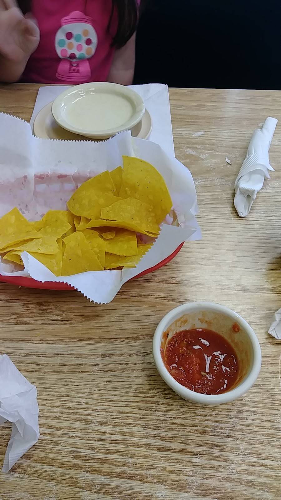 El Mariachi | restaurant | Poplarville, MS 39470, USA | 6014038239 OR +1 601-403-8239