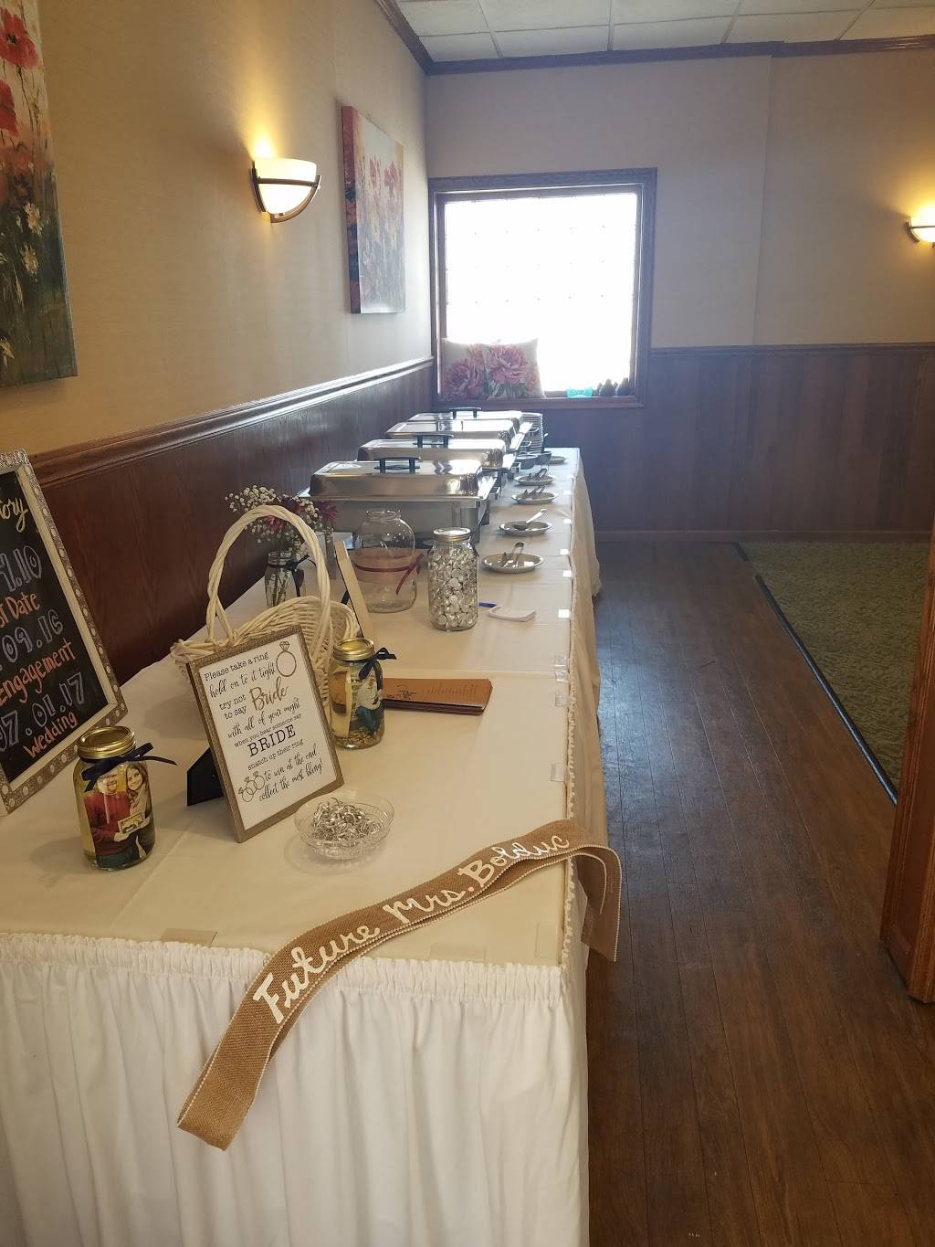 Sheffields Restaurant | restaurant | 1027 Sheffield Ave, Dyer, IN 46311, USA | 2193225808 OR +1 219-322-5808