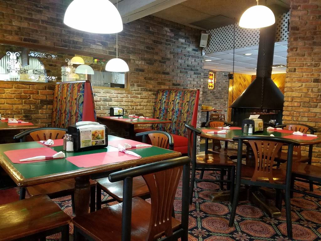 Yellow Mushroom Pizza | restaurant | 1208 S State St, Waseca, MN 56093, USA | 5078355000 OR +1 507-835-5000