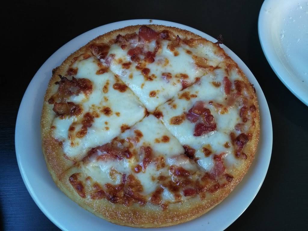 Pizza Hut | meal takeaway | 1209 W Ehringhaus St, Elizabeth City, NC 27909, USA | 2523383964 OR +1 252-338-3964