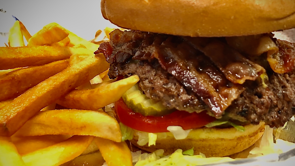 Swamp Dogs | restaurant | 17660 GA-40, Kingsland, GA 31548, USA | 9125523644 OR +1 912-552-3644