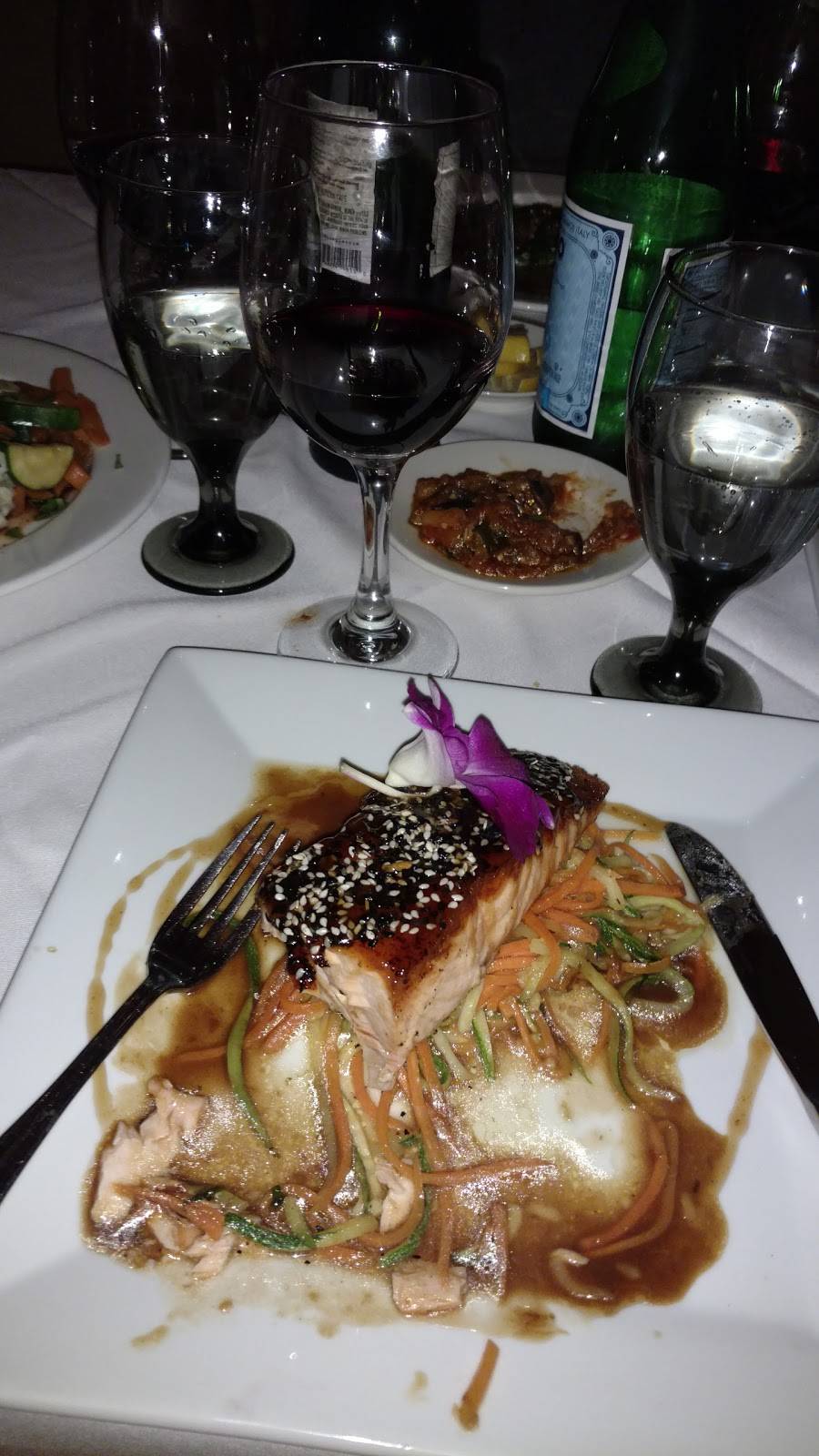 Sergios Missione | restaurant | 2 N Mercer St, Lodi, NJ 07644, USA | 9737784545 OR +1 973-778-4545