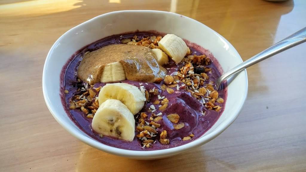 Nourish Wellness Cafe and Juice Bar | cafe | 10 Bridge St, Northampton, MA 01060, USA | 4137273260 OR +1 413-727-3260