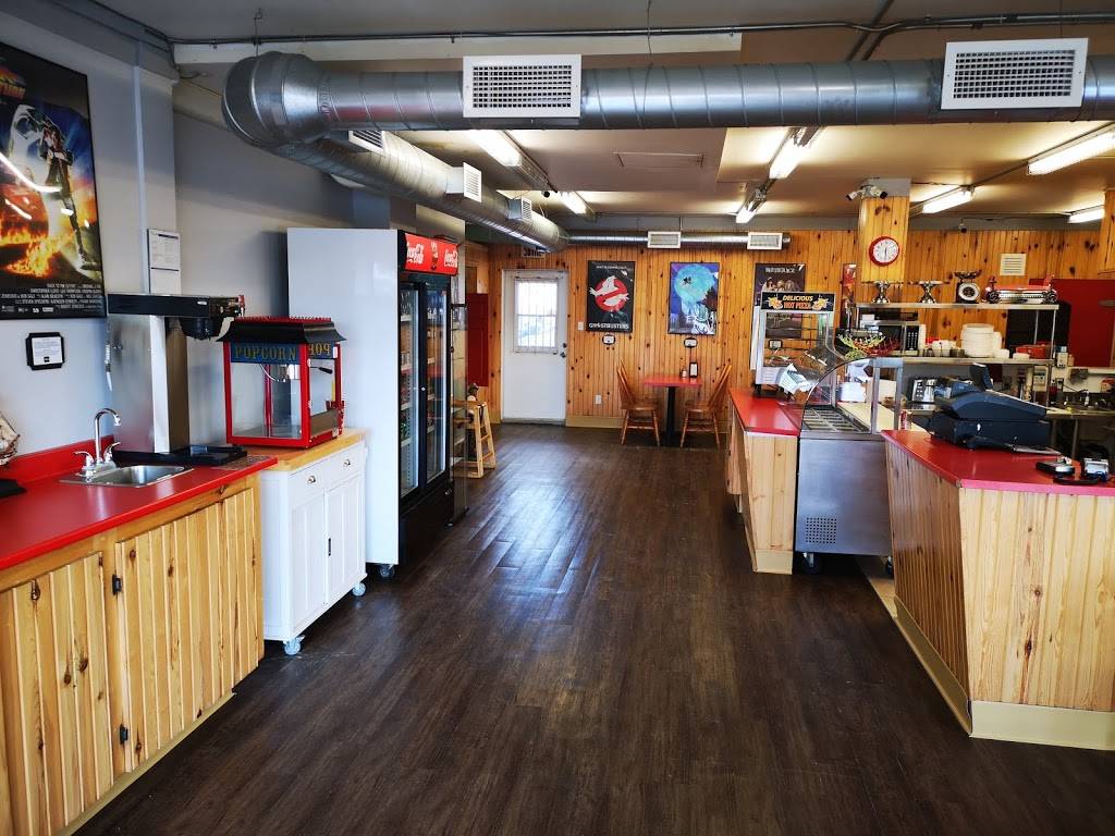 Casse croûte Rocky | restaurant | 3000 QC-148, Luskville, QC J0X 2G0, Canada | 8194552244 OR +1 819-455-2244