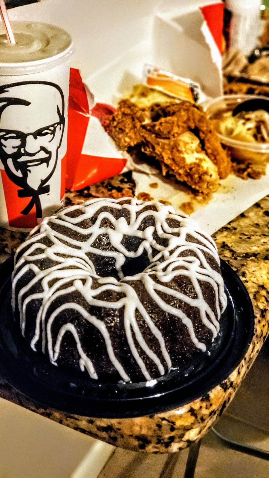 KFC | restaurant | 13160 Highway 41 North, North Fort Myers, FL 33903, USA | 2399971313 OR +1 239-997-1313