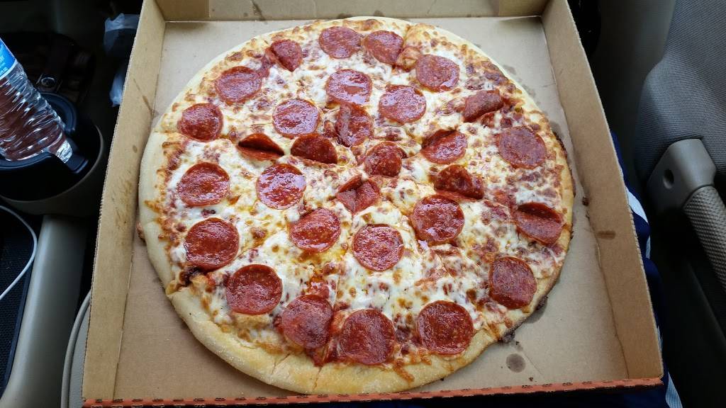 Little Caesars Pizza | meal takeaway | 30820 Southfield Rd, Southfield, MI 48076, USA | 2486446822 OR +1 248-644-6822