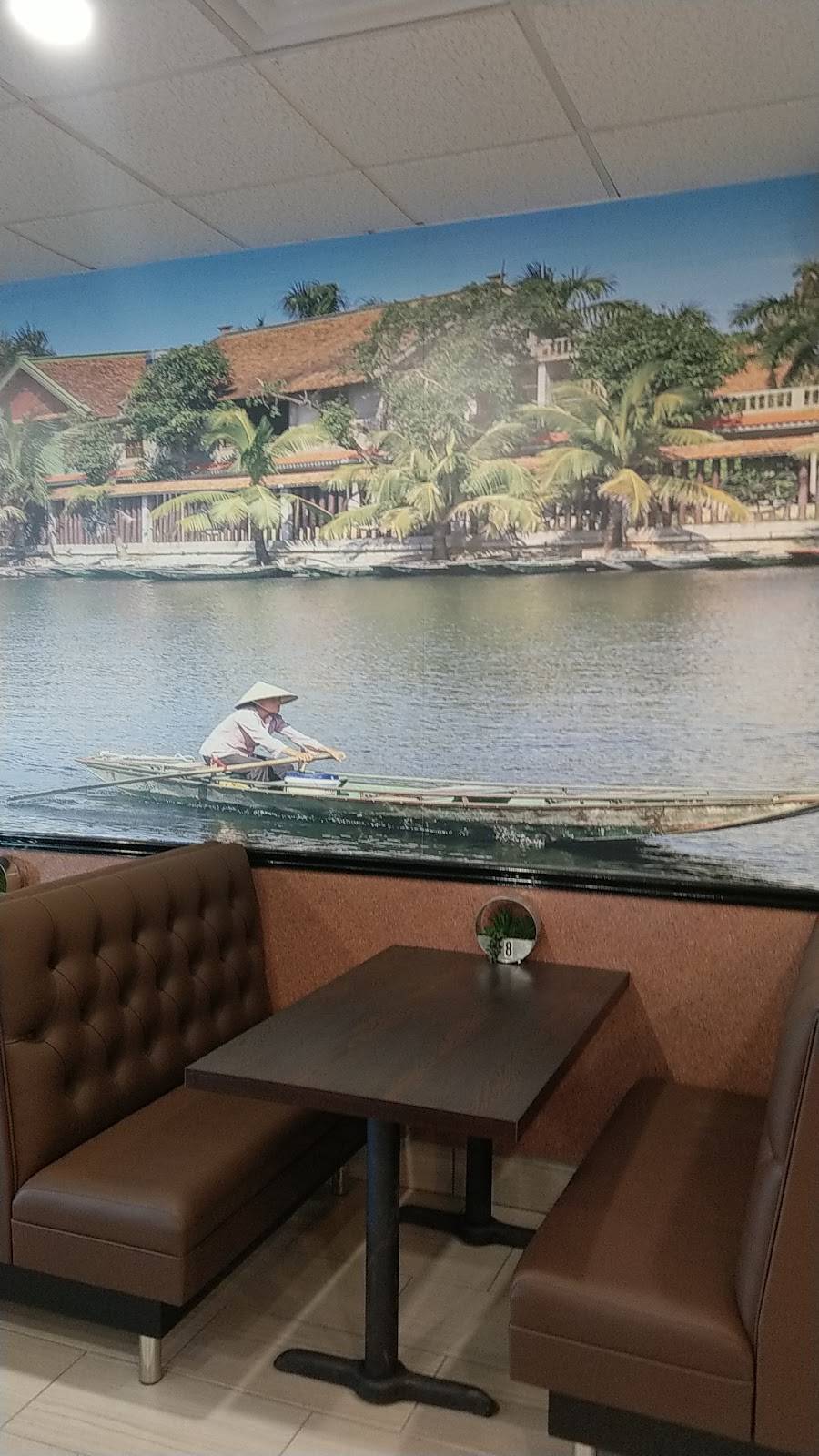 Pho Saigon | restaurant | 8266 Sierra Ave, Fontana, CA 92335, USA | 9092514145 OR +1 909-251-4145