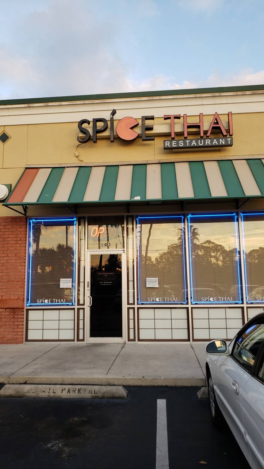 Spice Thai Restaurant | restaurant | 6125 S Semoran Blvd, Orlando, FL 32822, USA | 4078554400 OR +1 407-855-4400