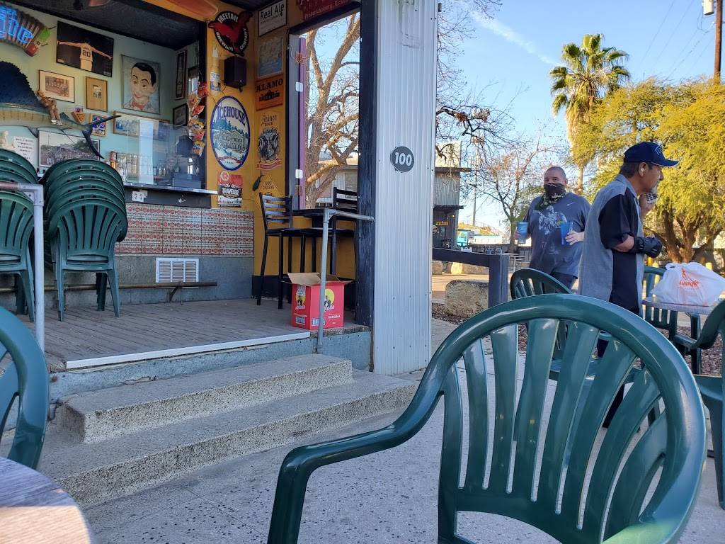 La Tuna Icehouse & Grill | restaurant | 100 Probandt St, San Antonio, TX 78204, USA | 2102125727 OR +1 210-212-5727