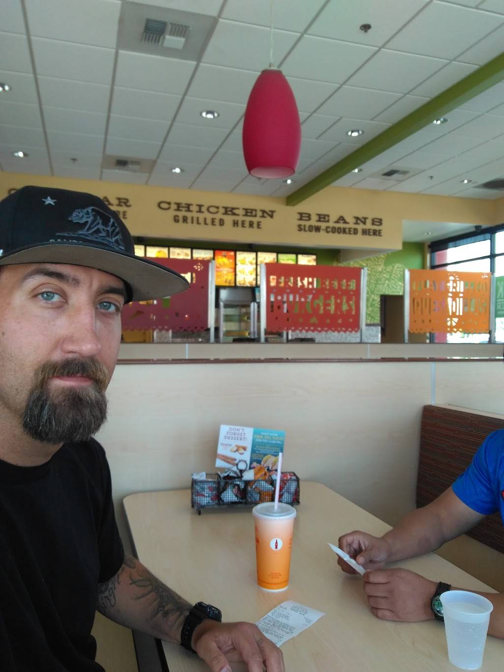 Del Taco | meal takeaway | 135 S. Central Valley Hwy, Shafter, CA 93263, USA | 6616305800 OR +1 661-630-5800