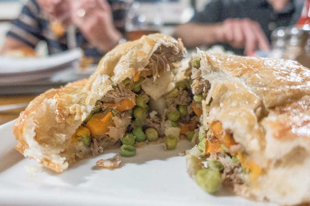 Kings Head British Pub | restaurant | 6460 US-1, St. Augustine, FL 32095, USA | 9048239787 OR +1 904-823-9787