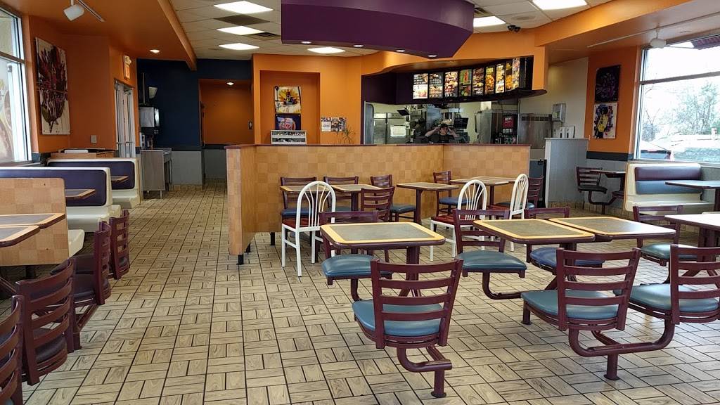 Taco Bell | meal takeaway | 1905 Southwest Blvd, Jefferson City, MO 65109, USA | 5736353773 OR +1 573-635-3773
