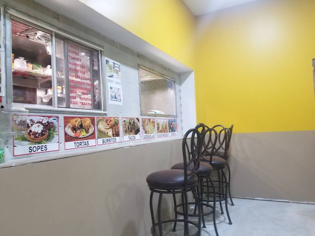 Taqueria la palmita | restaurant | 23577 Goode Rd, Cleveland, TX 77328, USA | 8328298109 OR +1 832-829-8109