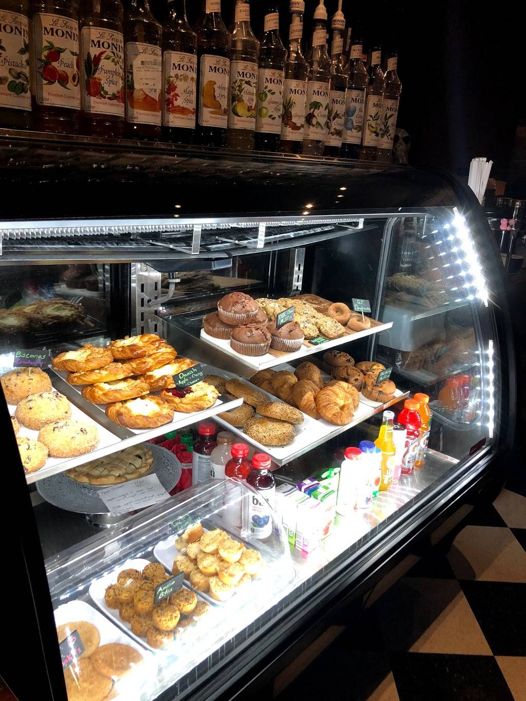 Katora Coffee | cafe | 615 Caroline St, Fredericksburg, VA 22401, USA | 5716410383 OR +1 571-641-0383