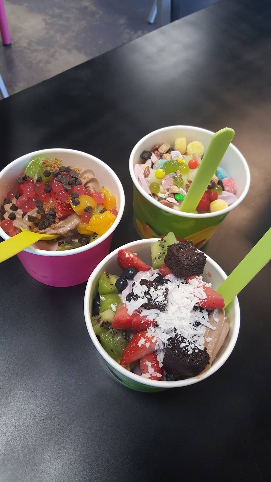 Avalanche Delite | restaurant | 1404 1st St, Enumclaw, WA 98022, USA | 3608252900 OR +1 360-825-2900