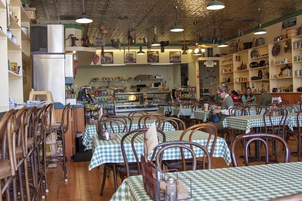 Eriks DeliCafé | Gilroy | meal takeaway | 8300 Arroyo Cir #320, Gilroy, CA 95020, USA | 4088475252 OR +1 408-847-5252