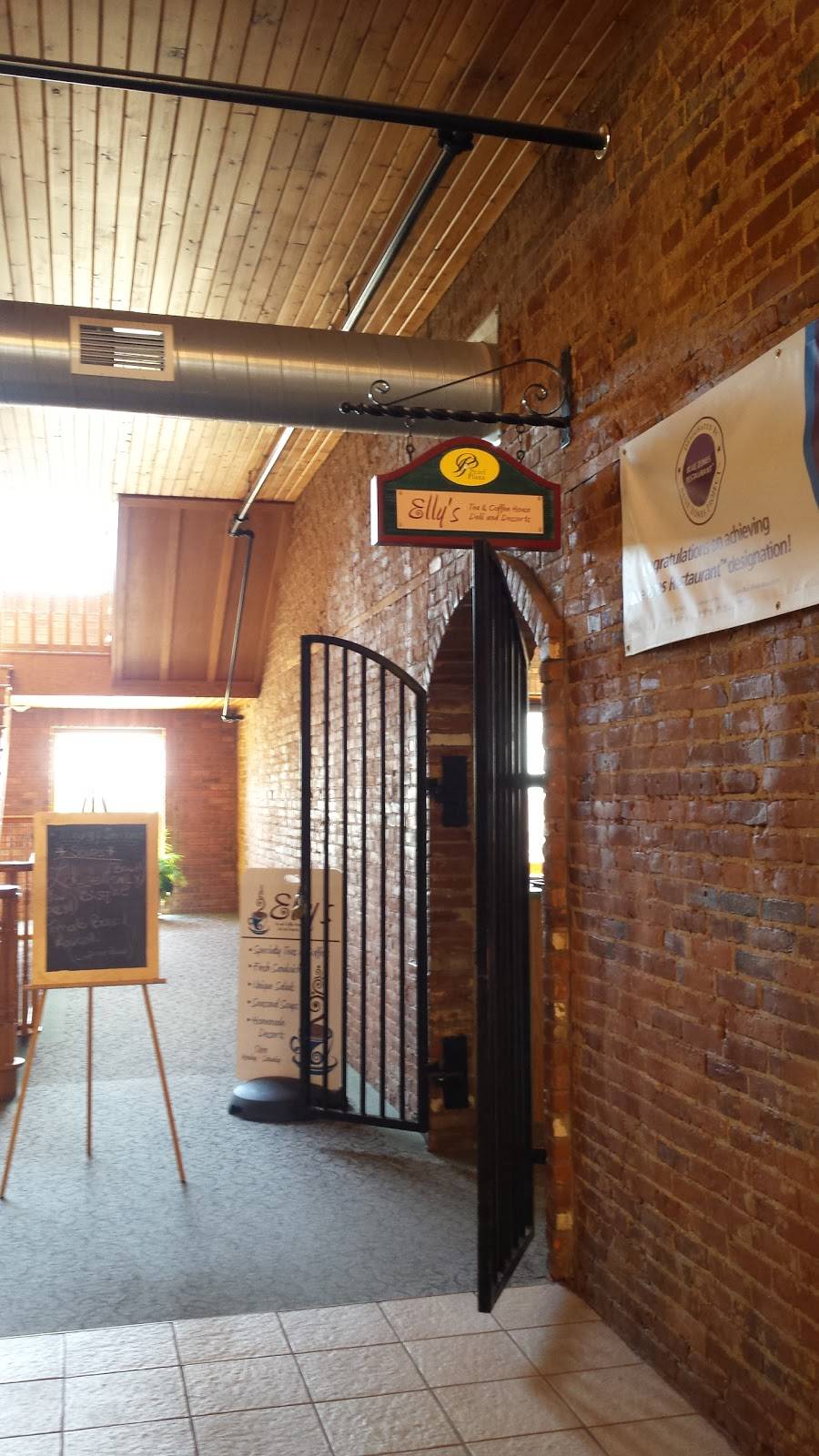 Ellys Tea And Coffee | cafe | 101 W Mississippi Dr, Muscatine, IA 52761, USA | 5632635043 OR +1 563-263-5043