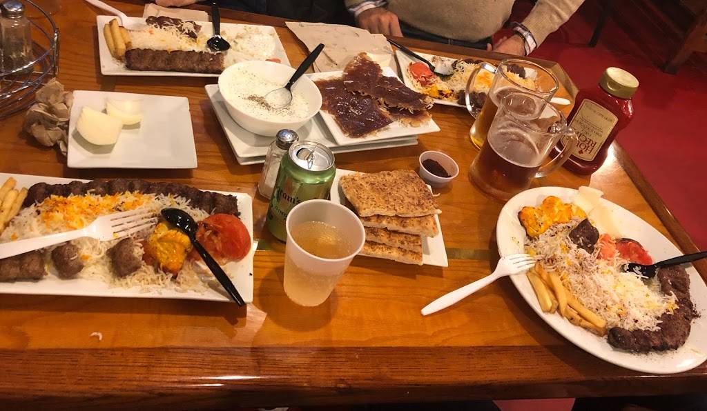 Dice Burger | restaurant | 7023 Columbia Pike, Annandale, VA 22003, USA | 7033335006 OR +1 703-333-5006