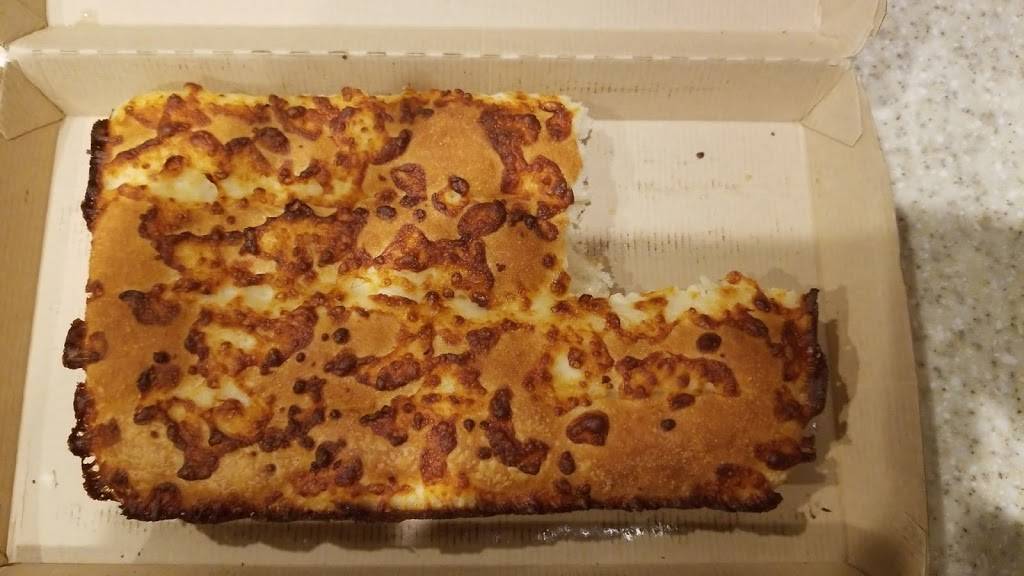 Pizza Hut | restaurant | 2116 E, Co Rd 540A, Lakeland, FL 33813, USA | 8636443151 OR +1 863-644-3151