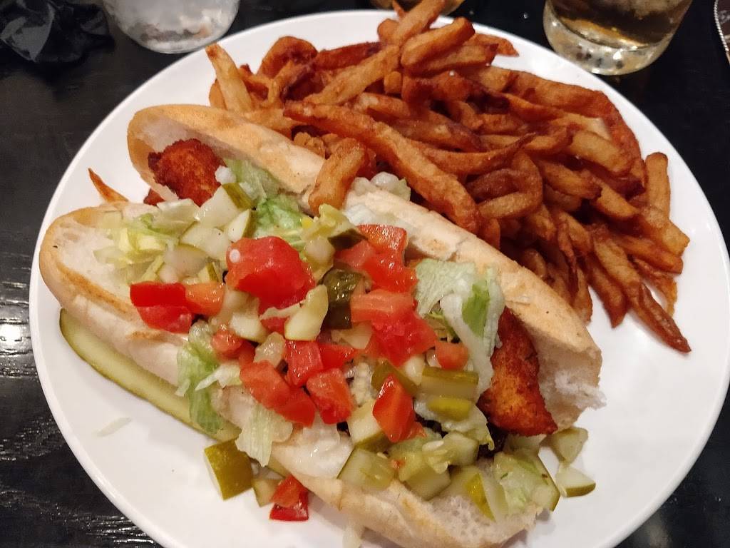 One-Eyed Bettys | restaurant | 175 W Troy St, Ferndale, MI 48220, USA | 2488086633 OR +1 248-808-6633