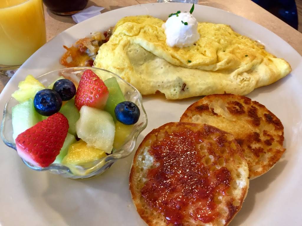 First Light | restaurant | 139 Riverside St, Portland, ME 04103, USA | 2077474155 OR +1 207-747-4155