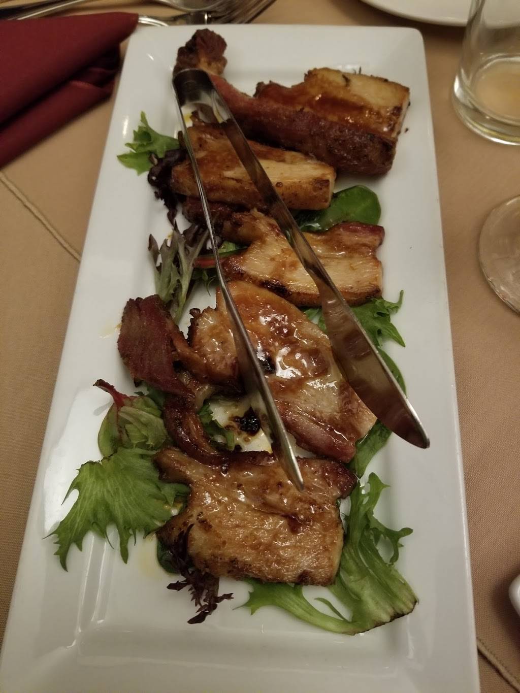 Wards House of Prime | restaurant | 540 E Mason St, Milwaukee, WI 53202, USA | 4142230135 OR +1 414-223-0135