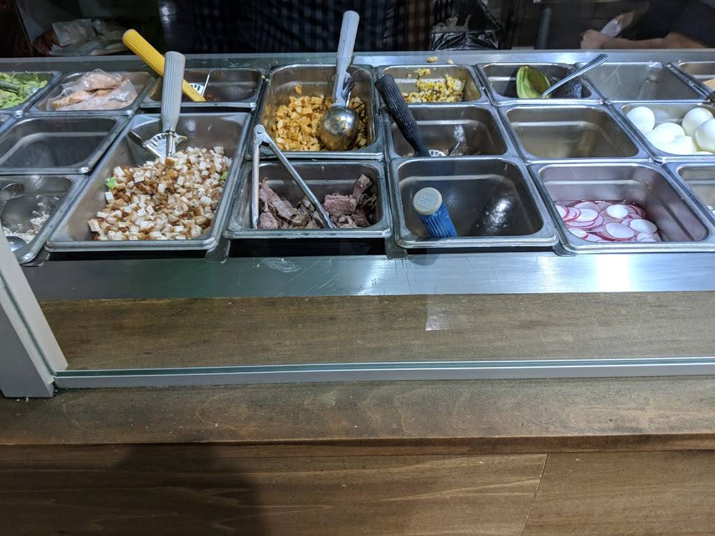 Mixed Greens | restaurant | 175 N Franklin St, Chicago, IL 60606, USA | 3124220701 OR +1 312-422-0701