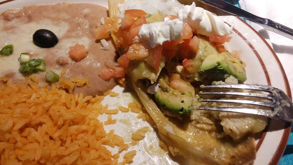 El Coyote Cantina & Cocina (Formerly Sals Mexican Restaurant) | restaurant | 2701 Sierra Hwy, Rosamond, CA 93560, USA | 6612564836 OR +1 661-256-4836