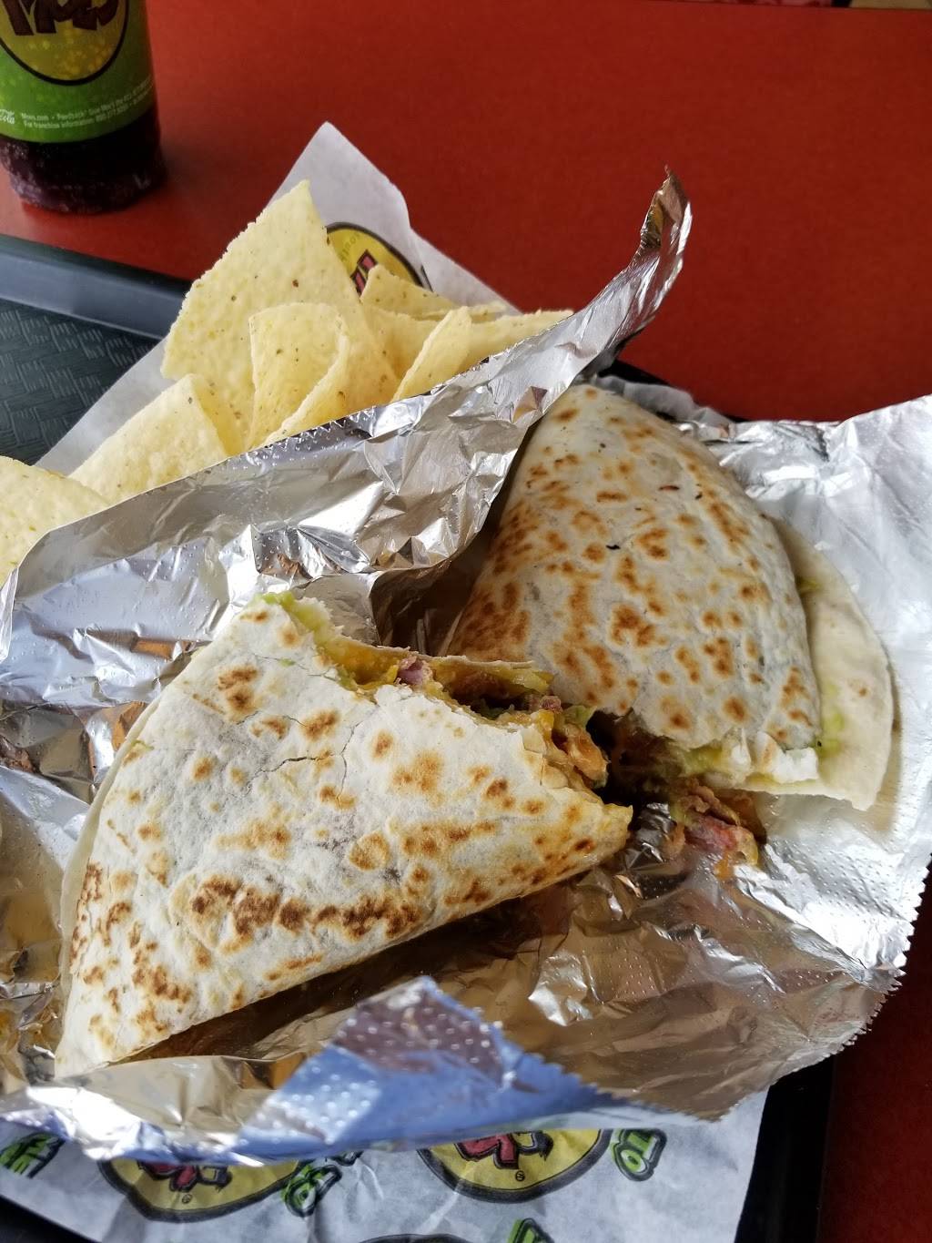 Moes Southwest Grill | restaurant | 3909 Broadway St Ste 101, Mt Vernon, IL 62864, USA | 6182417000 OR +1 618-241-7000