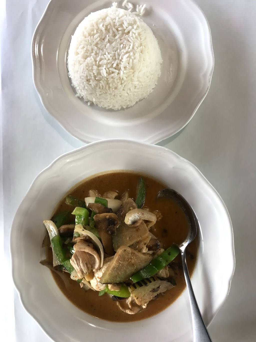 Lil Thai Express - Thai food | restaurant | 499 W 14 Mile Rd, Clawson, MI 48017, USA | 2484396000 OR +1 248-439-6000