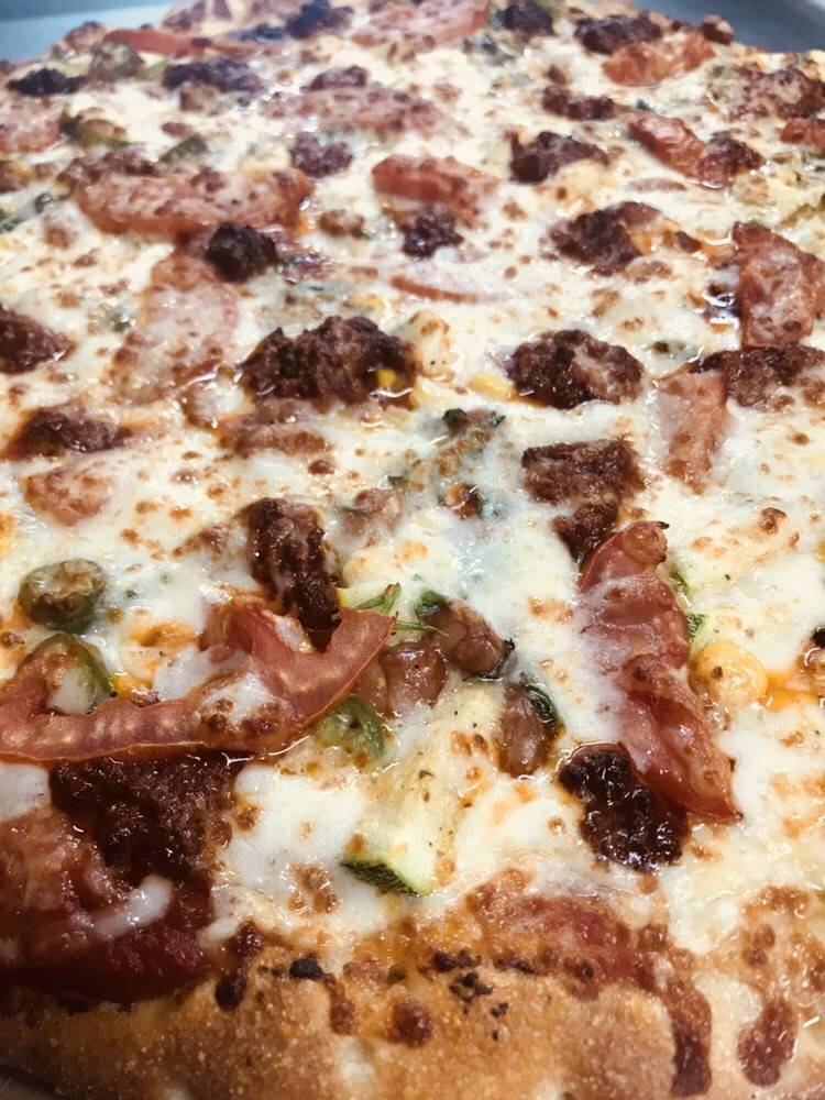 Ginos Italian Pizzeria | restaurant | 628 Cooper Rd, Oxnard, CA 93030, USA | 8054874313 OR +1 805-487-4313