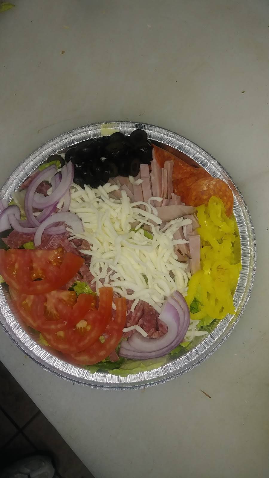 Mom and Pops Pizza | restaurant | 1755 Palm Harbor Pkwy, Palm Coast, FL 32137, USA | 3866278120 OR +1 386-627-8120