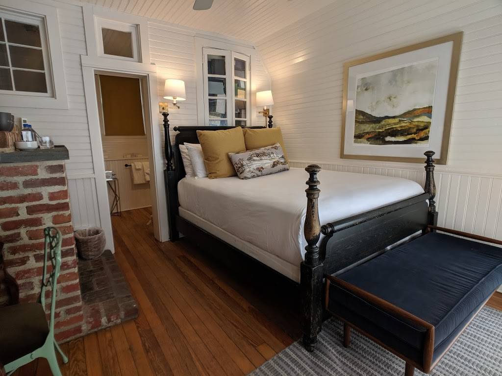 The Clifton |  | 1296 Clifton Inn Dr, Charlottesville, VA 22911, USA | 4349711800 OR +1 434-971-1800