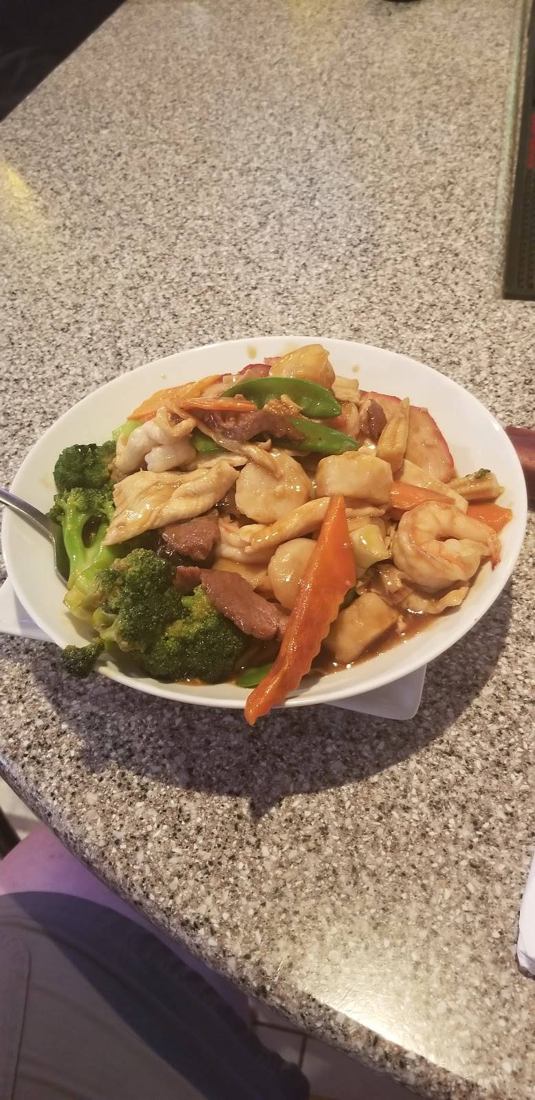 Dragon Garden Restaurant | restaurant | 35 N Washington St, North Attleborough, MA 02760, USA | 5086958000 OR +1 508-695-8000