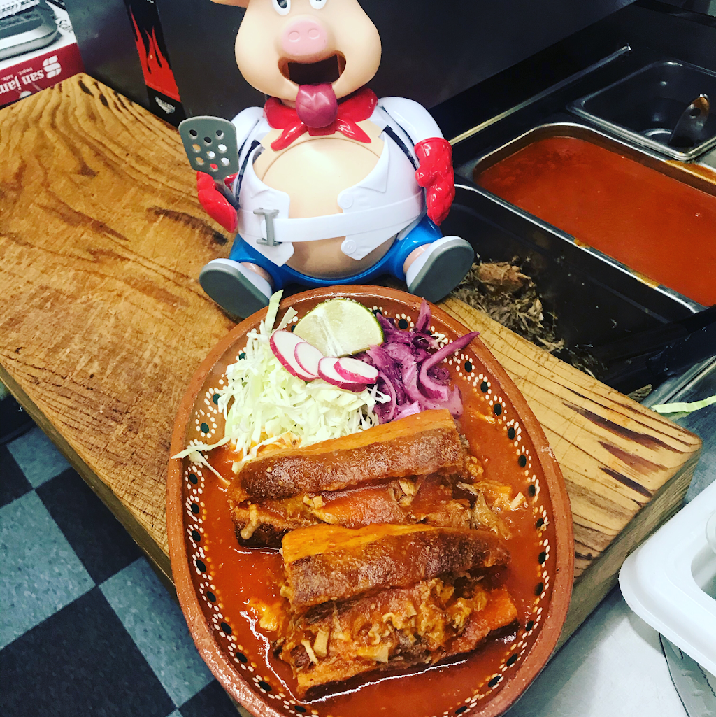 Birotes Tortas Ahogadas | restaurant | 3004 W Martin St, San Antonio, TX 78207, USA | 2103755230 OR +1 210-375-5230