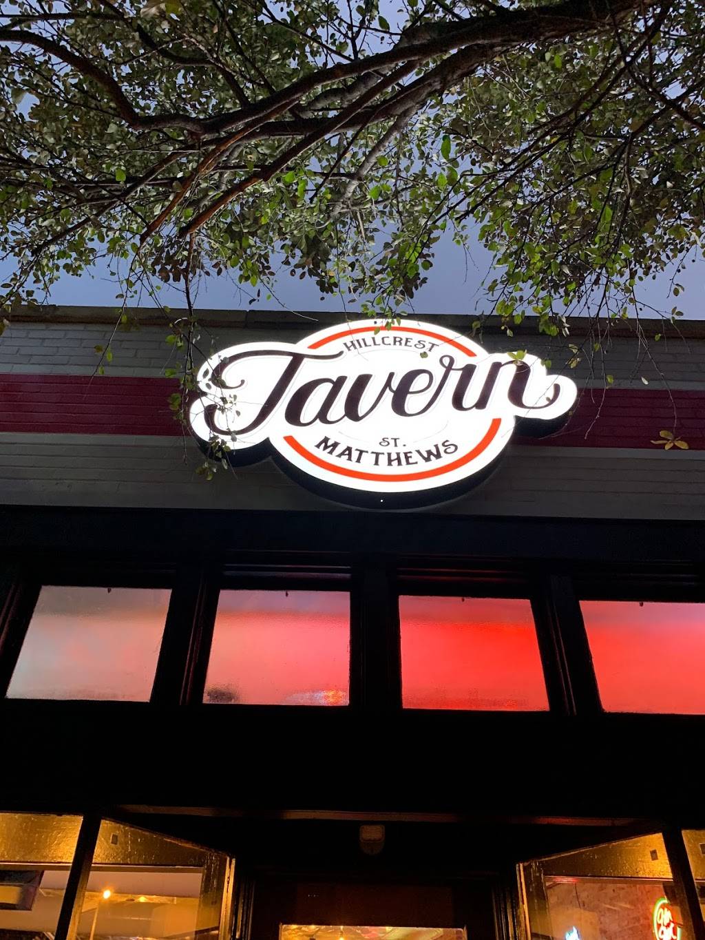 Hillcrest Tavern | restaurant | 3212 Frankfort Ave, Louisville, KY 40206, USA | 5022906917 OR +1 502-290-6917