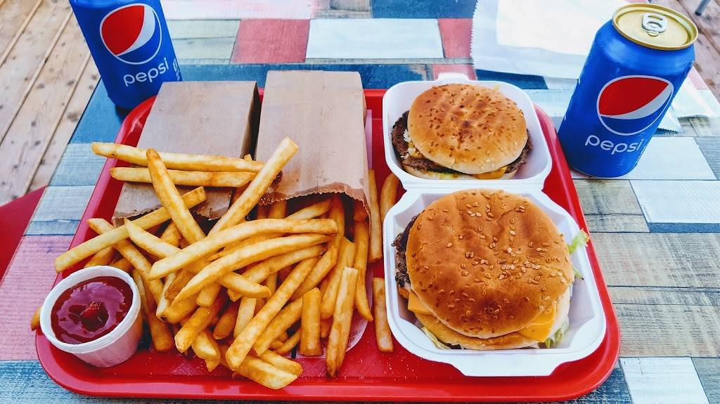 Pignon Rouge | restaurant | 9510 Chemin Sainte-Marguerite, Trois-Rivières, QC G9B 6K5, Canada | 8193770200 OR +1 819-377-0200