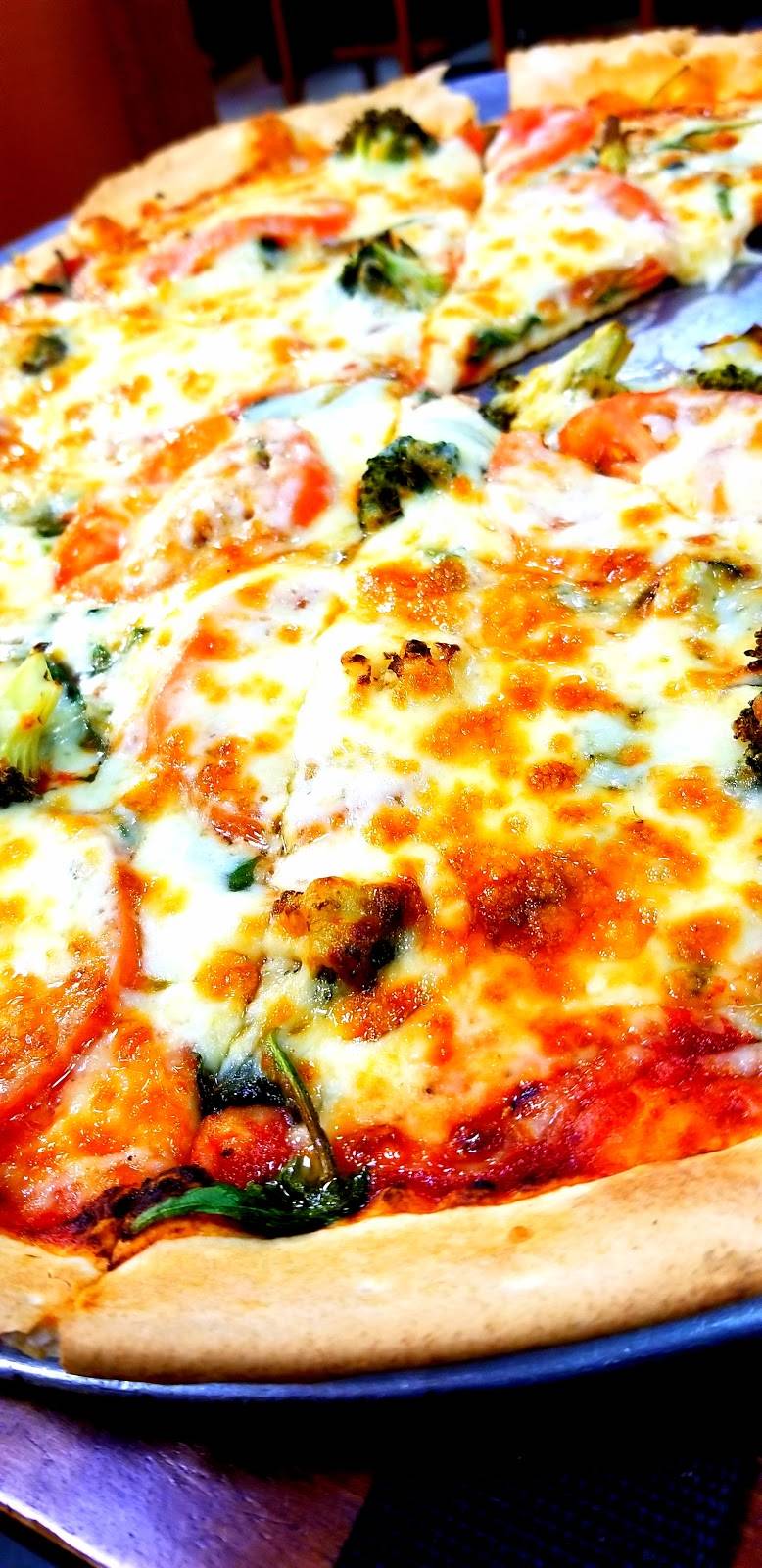 Taranovas | restaurant | 4201 Neshaminy Blvd Neshaminy Square Shopping Center, Bensalem, PA 19020, USA | 2153969655 OR +1 215-396-9655