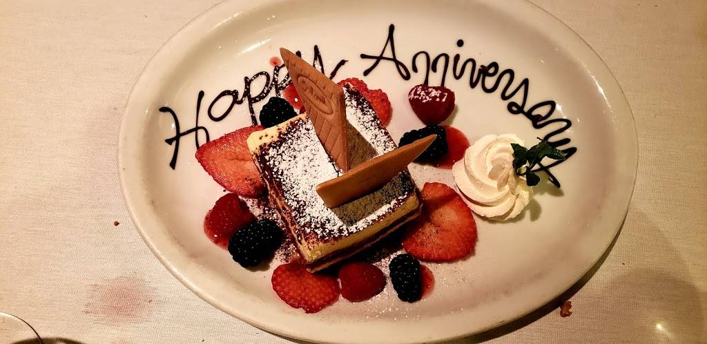 Piccola Trattoria | restaurant | 18302 Sierra Hwy # 107, Santa Clarita, CA 91351, USA | 6612996952 OR +1 661-299-6952