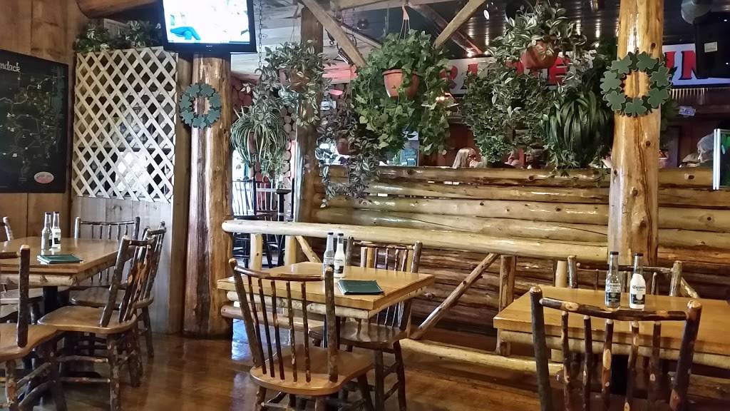 Flanagans Pub & Grill | restaurant | Main Street, Schroon Lake, NY 12870, USA | 5185329096 OR +1 518-532-9096