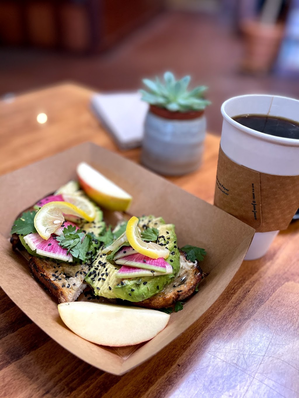 Zocalo Coffeehouse | cafe | 645 Bancroft Ave, San Leandro, CA 94577, USA | 5105690102 OR +1 510-569-0102