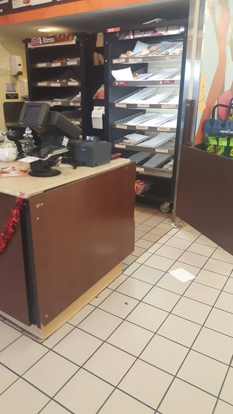 Dunkin | bakery | 4200 Hamilton Middletown Rd, Hamilton, OH 45011, USA | 5137377400 OR +1 513-737-7400