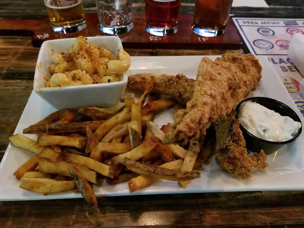 Block Brewing Company | restaurant | 1140 S Michigan Ave, Howell, MI 48843, USA | 5175400300 OR +1 517-540-0300