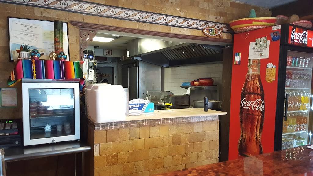 Papis Tacos (Cranston) | restaurant | 342 Budlong Rd, Cranston, RI 02920, USA | 4013831720 OR +1 401-383-1720