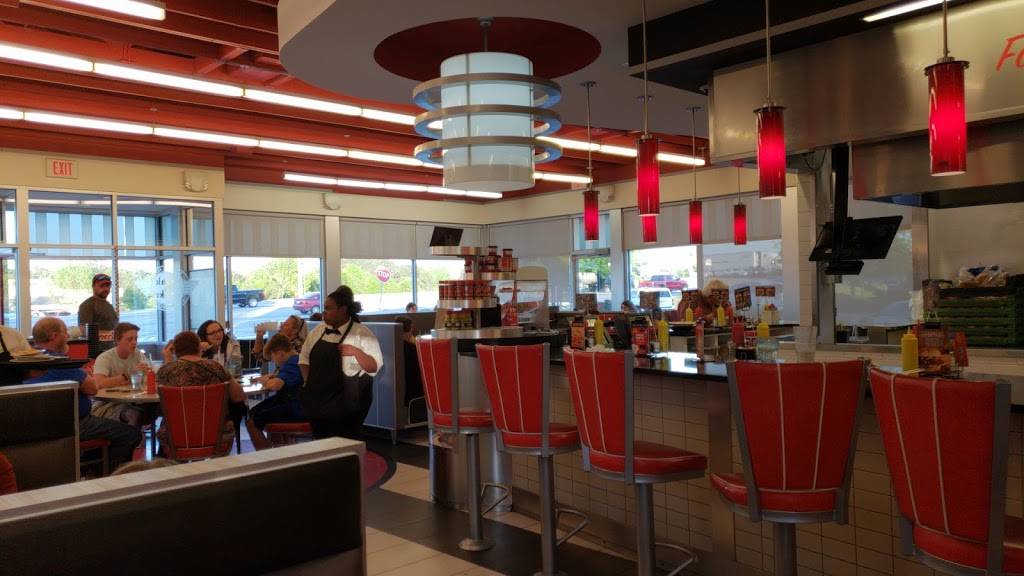 Steak n Shake | restaurant | 2011 Eatonton Rd, Madison, GA 30650, USA | 7064385462 OR +1 706-438-5462